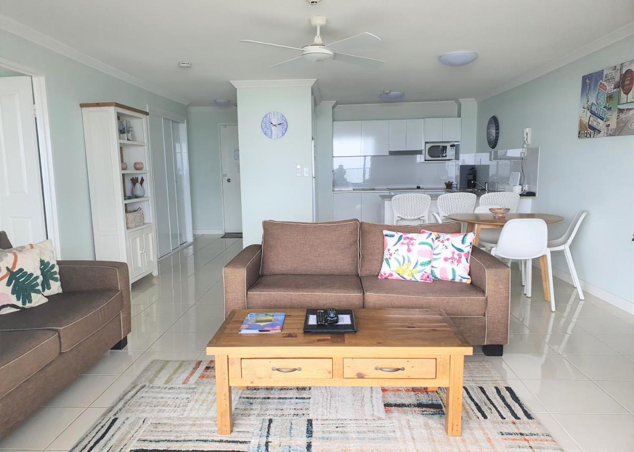 Pacific Surf Absolute Beachfront Apartments Gold Coast Luaran gambar