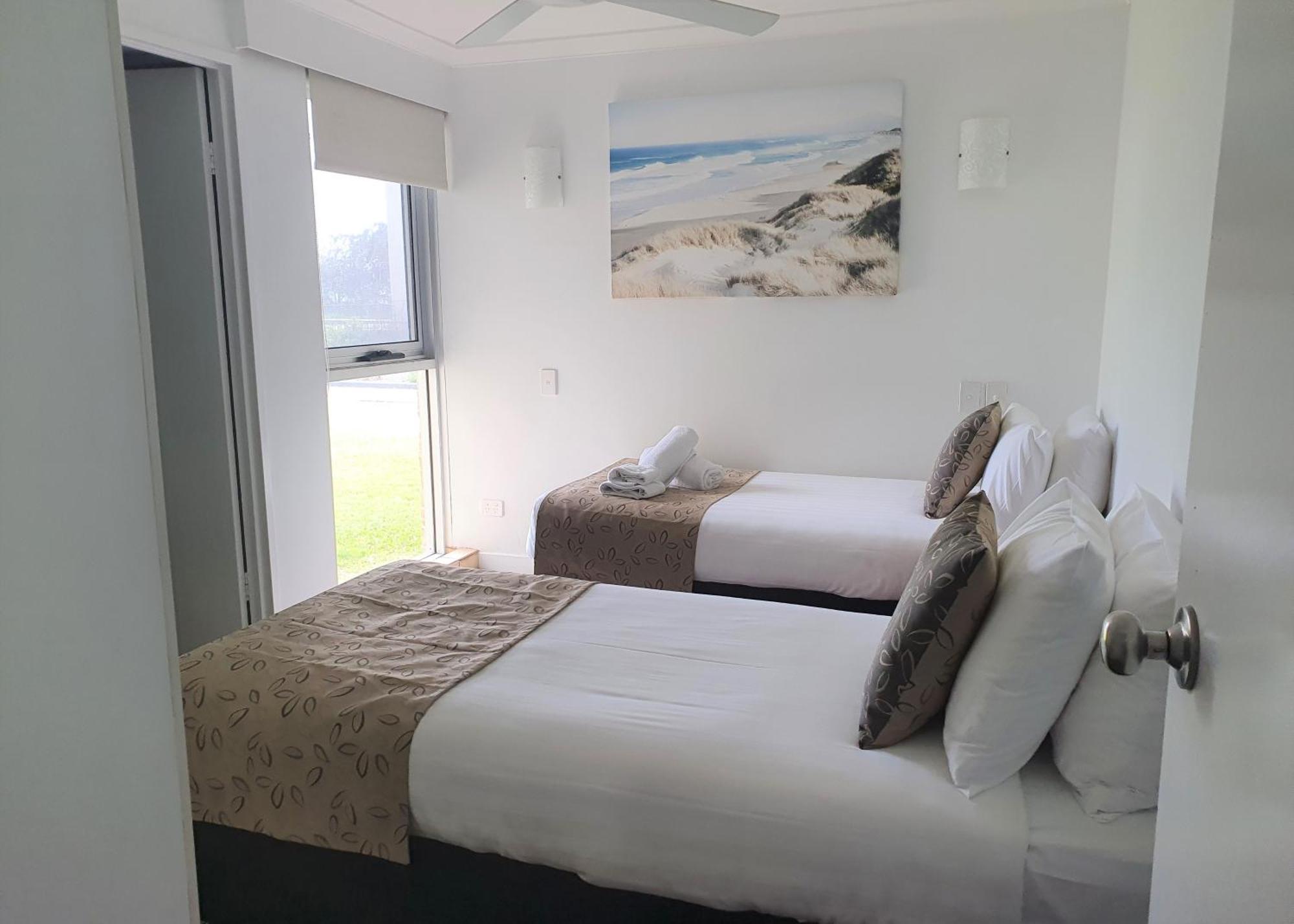 Pacific Surf Absolute Beachfront Apartments Gold Coast Luaran gambar