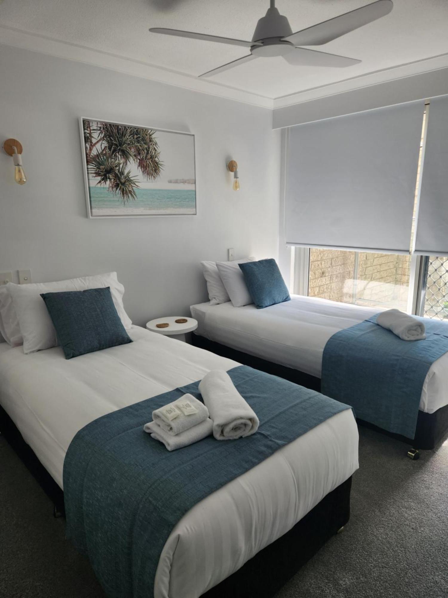 Pacific Surf Absolute Beachfront Apartments Gold Coast Luaran gambar