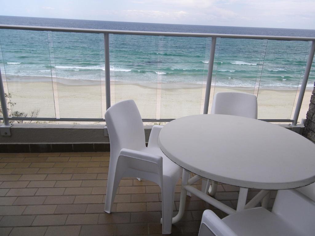Pacific Surf Absolute Beachfront Apartments Gold Coast Luaran gambar