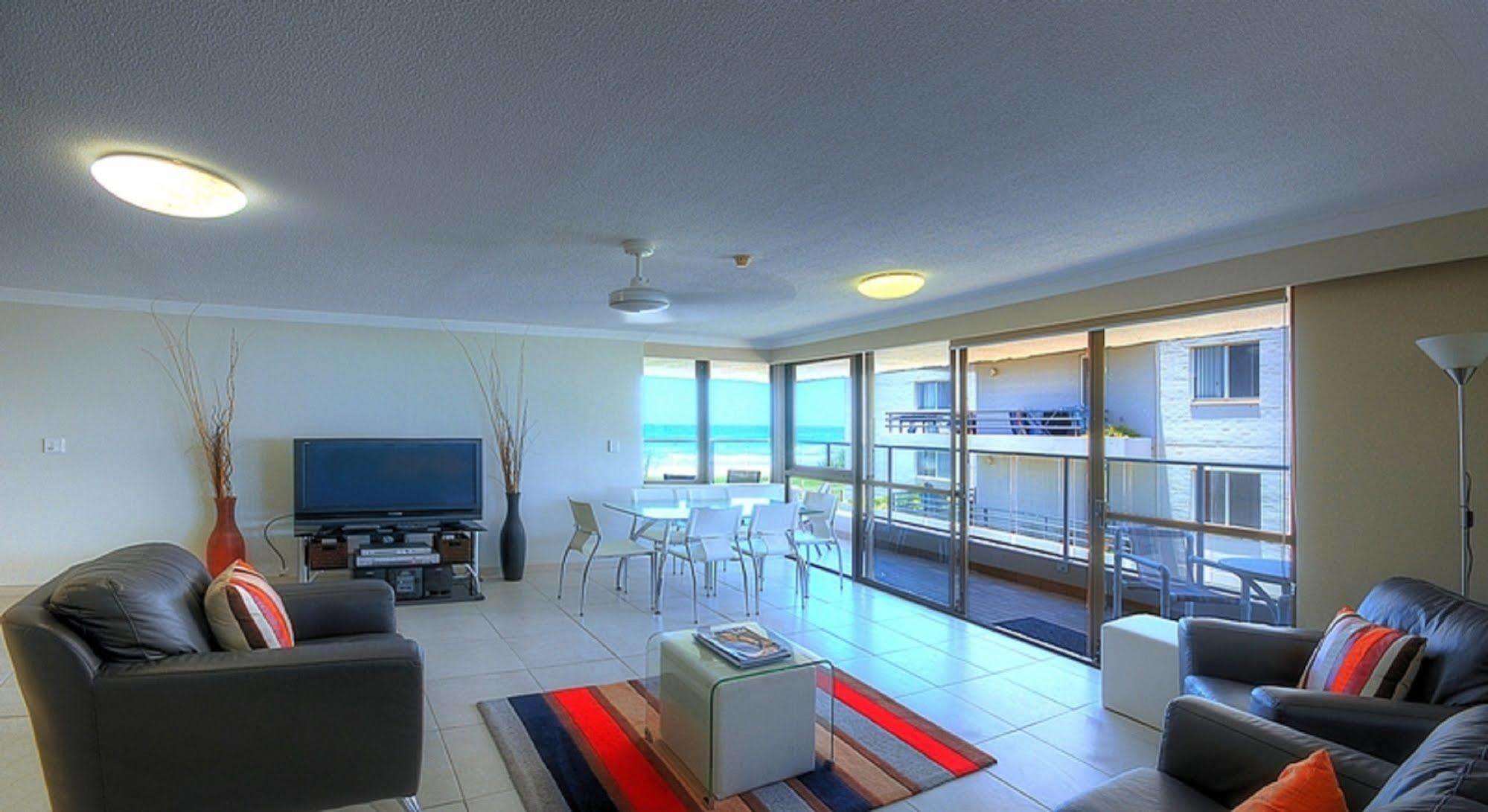 Pacific Surf Absolute Beachfront Apartments Gold Coast Luaran gambar