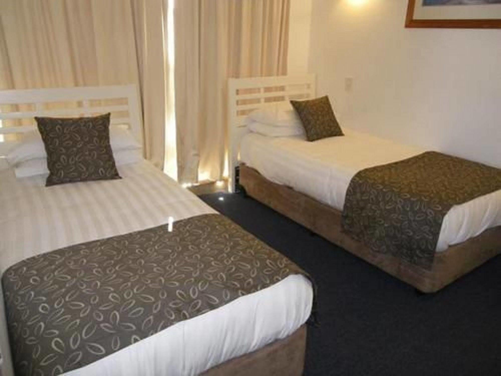 Pacific Surf Absolute Beachfront Apartments Gold Coast Luaran gambar